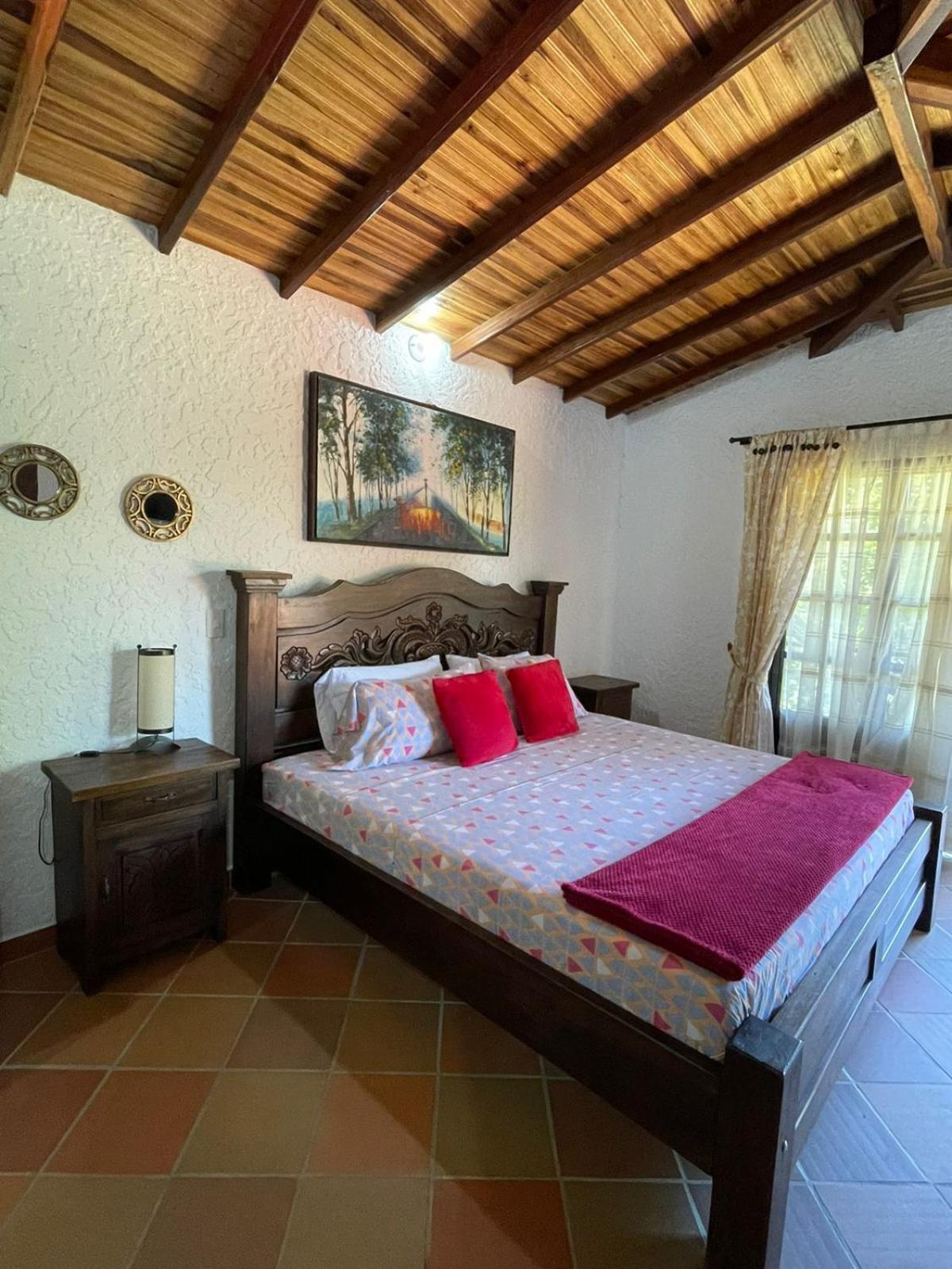 Rancho San Luis, Páramo Exterior foto