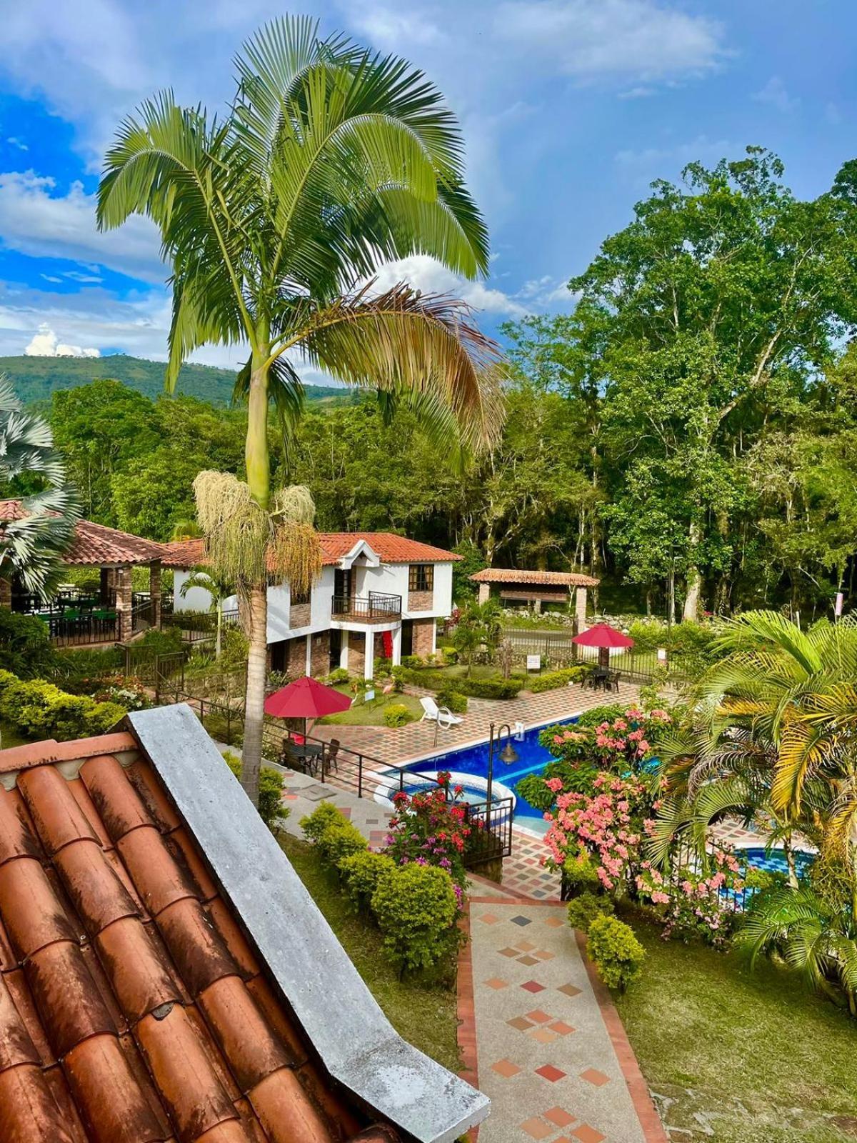 Rancho San Luis, Páramo Exterior foto